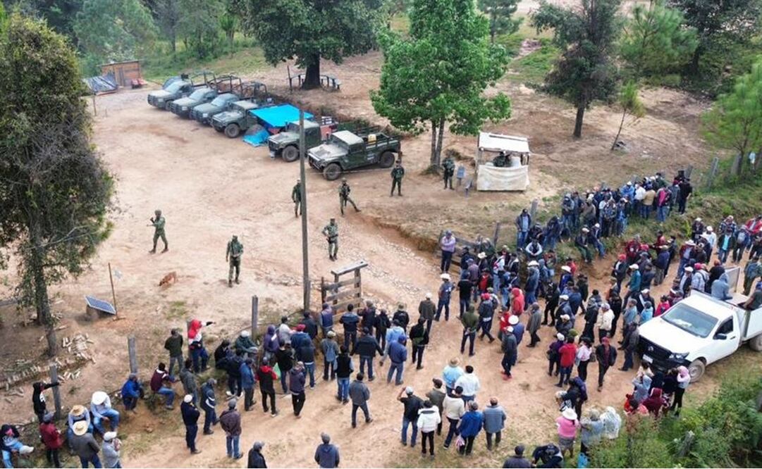 Guerrero pide a AMLO no los abandonen frente a la Familia Michocana. Foto: Especial