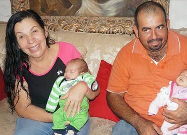 Mujer de 58 años da a luz a gemelos en Culiacán