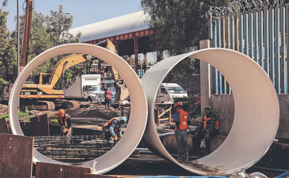 En un recorrido se pudo constatar la construcción de los tanques tormenta con los que se busca evitar inundaciones en la zona. Foto: Gabriel Pano/ EL UNIVERSAL