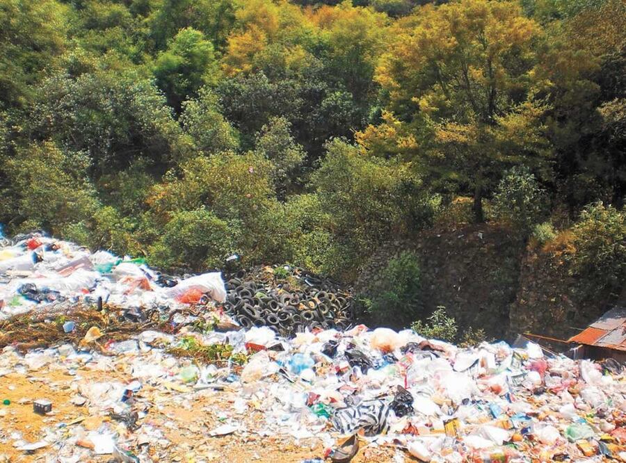LA FAO recomendó utilizar materiales con mayor durabilidad como el plástico reutilizable, vidrio, etc. Fotos: EFE/Mauricio Dueñas Castañeda