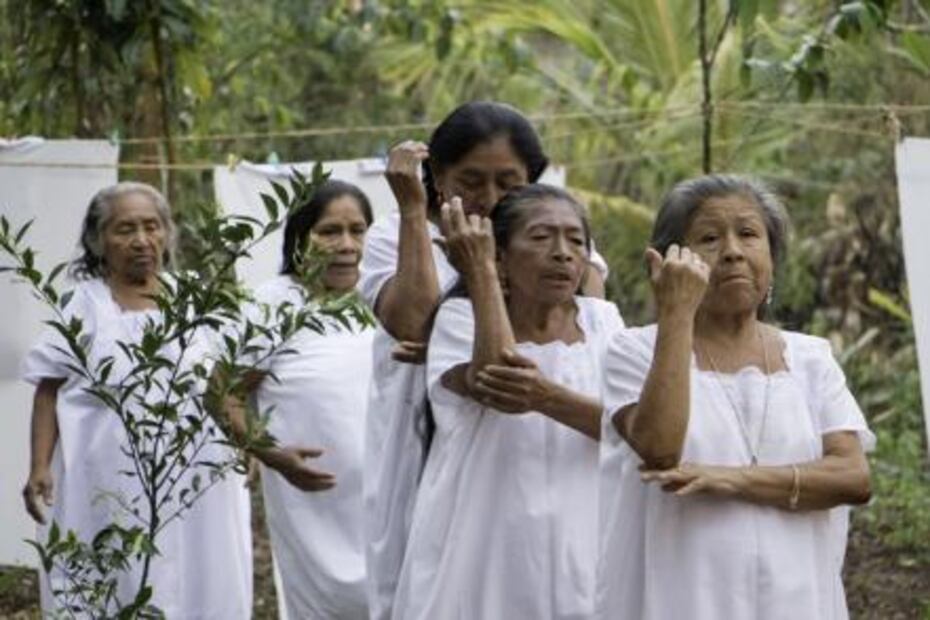 Buscan apoyar a mujeres mayas con muestra de teatro en Yucatán