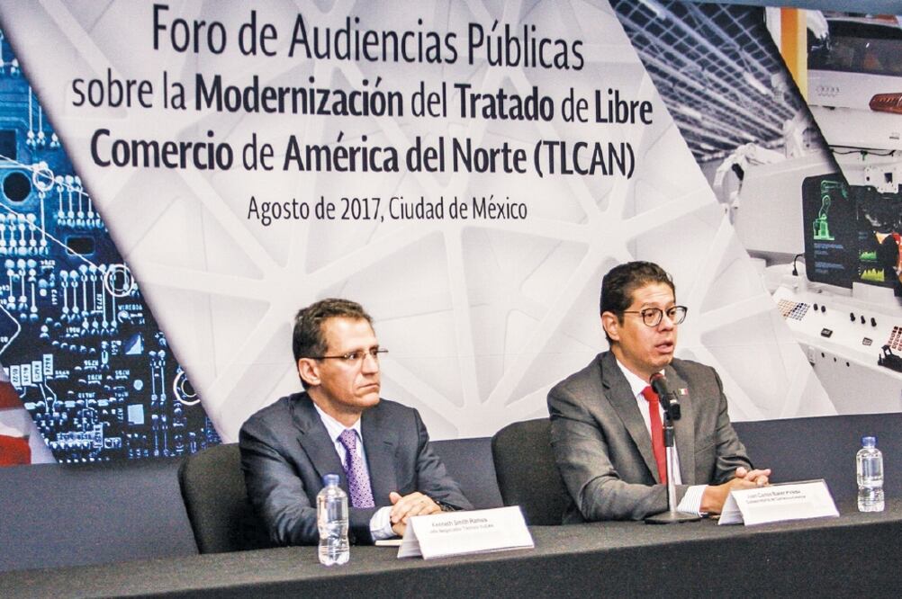Apertura. Kenneth Smith y Juan Carlos Baker aseguraron que se buscará incorporar algunos puntos de vista a la renegociación del TLCAN. (SECRETARÍA DE ECONOMÍA)