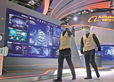 Se reduce la deuda de corporativos en México y mercados emergentes; firmas globales pagan récord en intereses