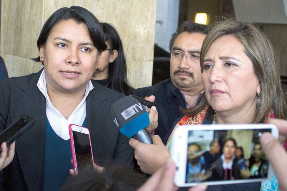 La ombudsperson Perla Gómez y la delegada de Miguel Hidalgo, Xóchitl Gálvez acordaron poner límites al uso de plataformas en internet (JENIFER NAVA. EL UNIVERSAL)