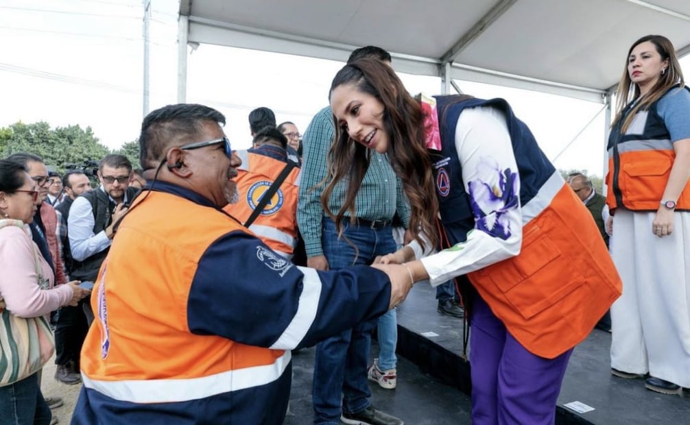 En el arranque del Operativo Guadalupe-Reyes y Campaña Invernal 2025-2026, la gobernadora Libia Dennise García Muñoz Ledo, señaló que el despliegue incluye vigilancia en carreteras estatales y federales. Foto: Especial.