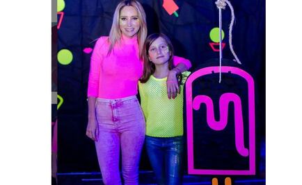 La hija de Geraldine Bazán y Gabriel Soto se convierte en Youtuber