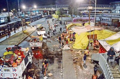 Retiran a 400 ambulantes del Cetram de San Lázaro