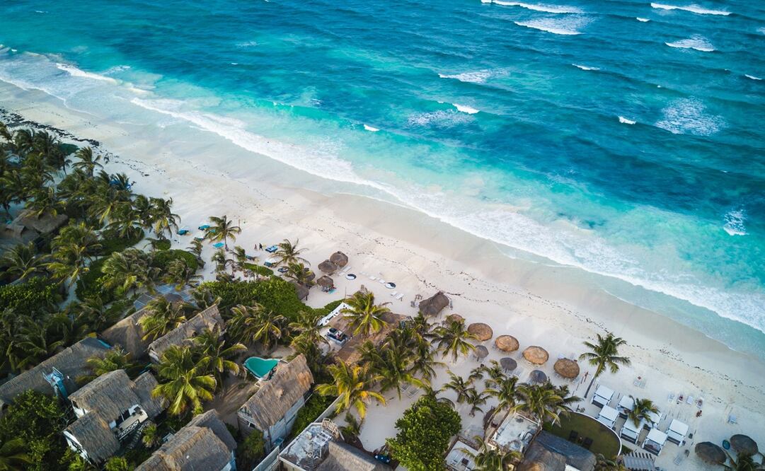 Las restricciones, horarios y aforos varían según el estado y sus semáforos Covid-19. Foto: Gerson Repreza/Unsplash