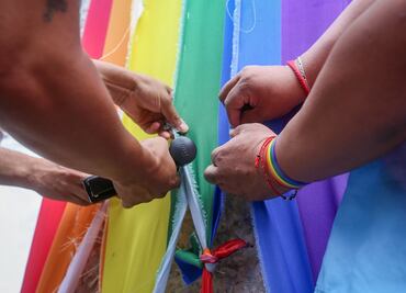 Copred condena acto del Sindicato del Infonavit contra bandera de la comunidad LGBTIQ+