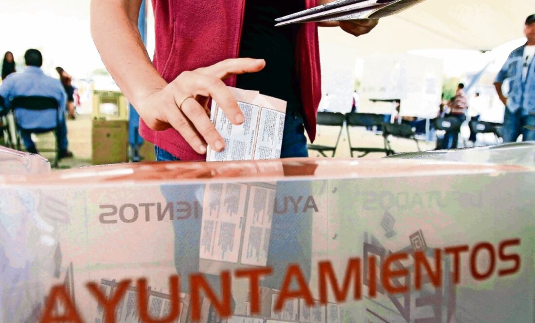 El PAN analiza la jornada electoral en ambos ayuntamientos y los mecanismos de cómputo, para definir sus estrategias de defensa ante los tribunales electorales (ARCHIVO. EL UNIVERSAL)