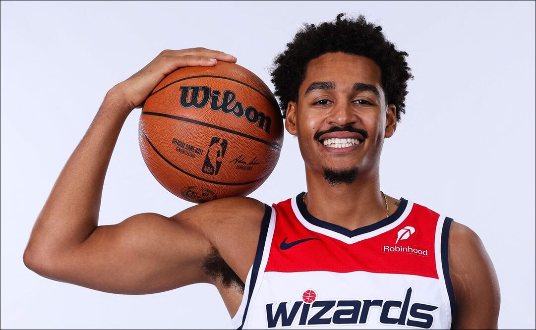 Jordan Poole confesó su emoción por jugar en la Ciudad de México / Foto: AFP