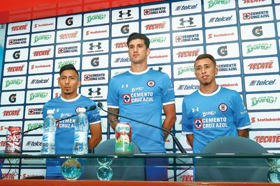 Compromiso con Cruz Azul