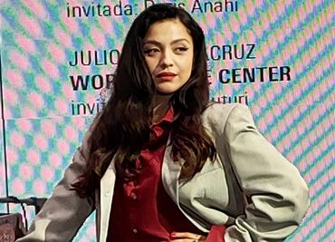 Mon Laferte ya es oficialmente mexicana