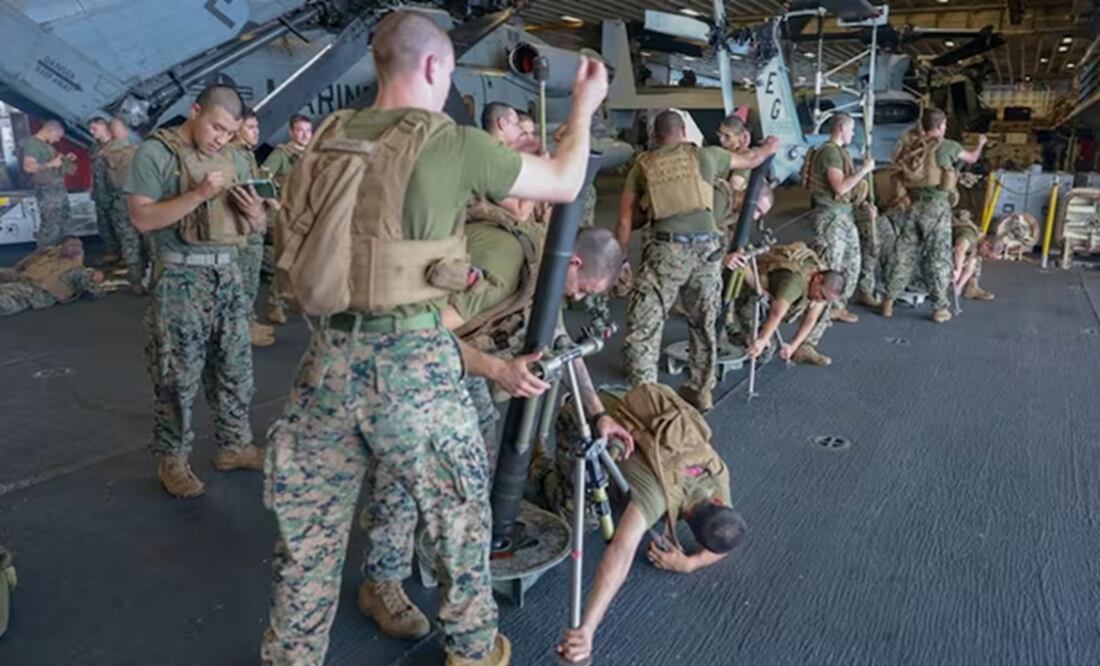 Infantes de Marina entrenando en el buque Iwo Jima. FOTO: EJÉRCITO DE EU