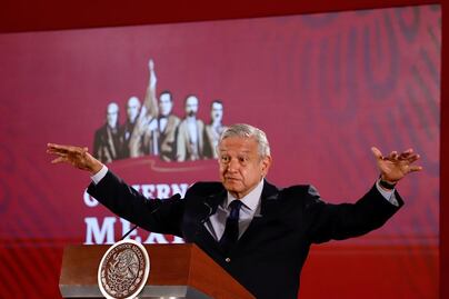 Cultura debe dar disculpas y explicaciones por evento de La Luz del Mundo en Bellas Artes: AMLO