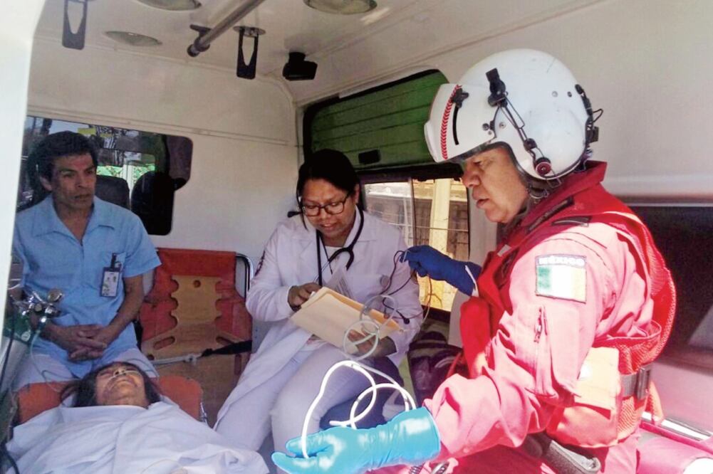 El hombre fue trasladado en helicóptero al hospital Belisario Domínguez, en Iztapalapa, en la Ciudad de México, debido a su estado crítico de salud (CORTESÍA)