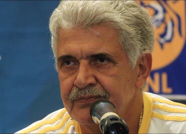 Ricardo Ferretti minimiza sus logros como entrenador