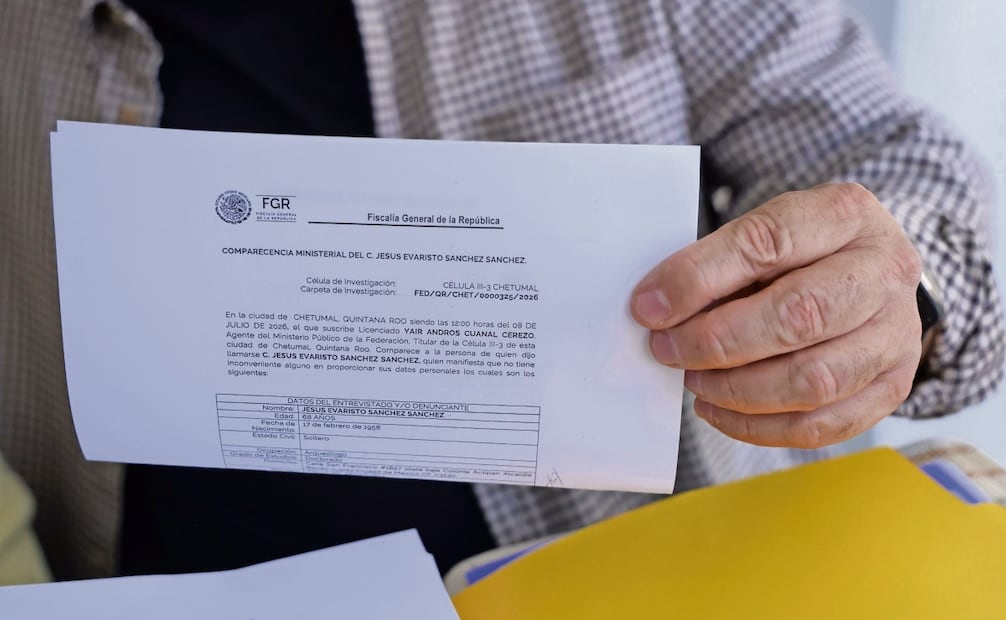 El expediente entregado a la FGR fue presentado en la rueda de prensa; fue registrado en la carpeta de investigación FED/QR/CHET/0000325/2026, y recibido en el Ministerio Público de Chetumal el 8 de julio Foto: Fernanda Rojas/ El Universal