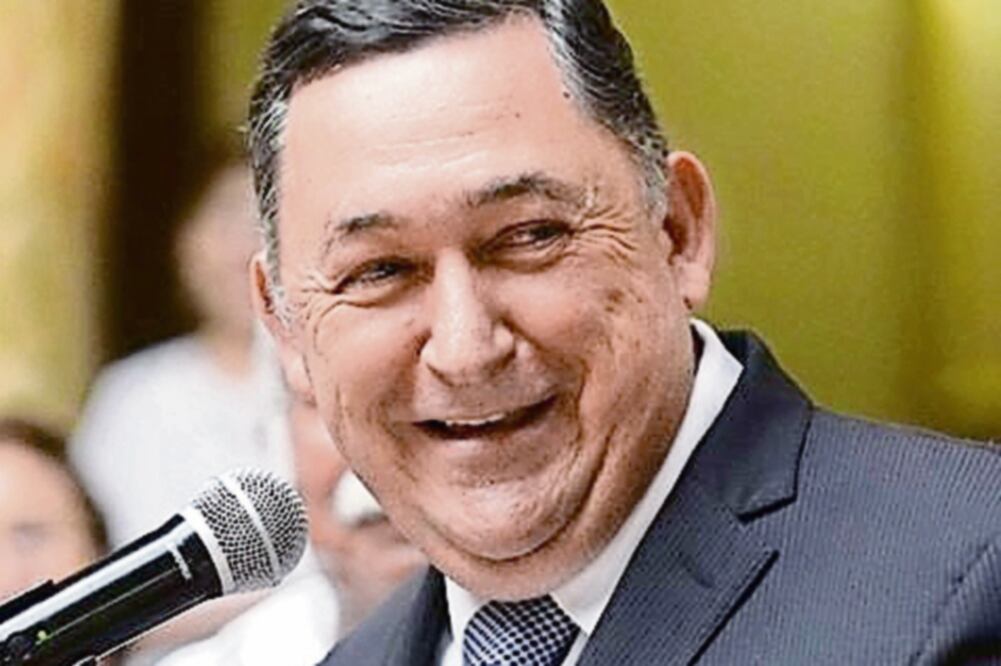 Candidato compara a mujeres con “gorditas”