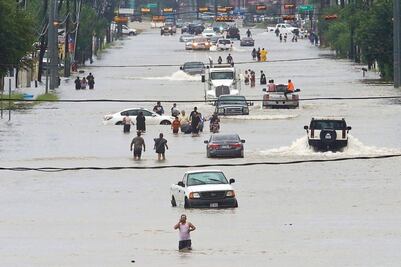 Harvey causa “catastróficas inundaciones” en Texas 