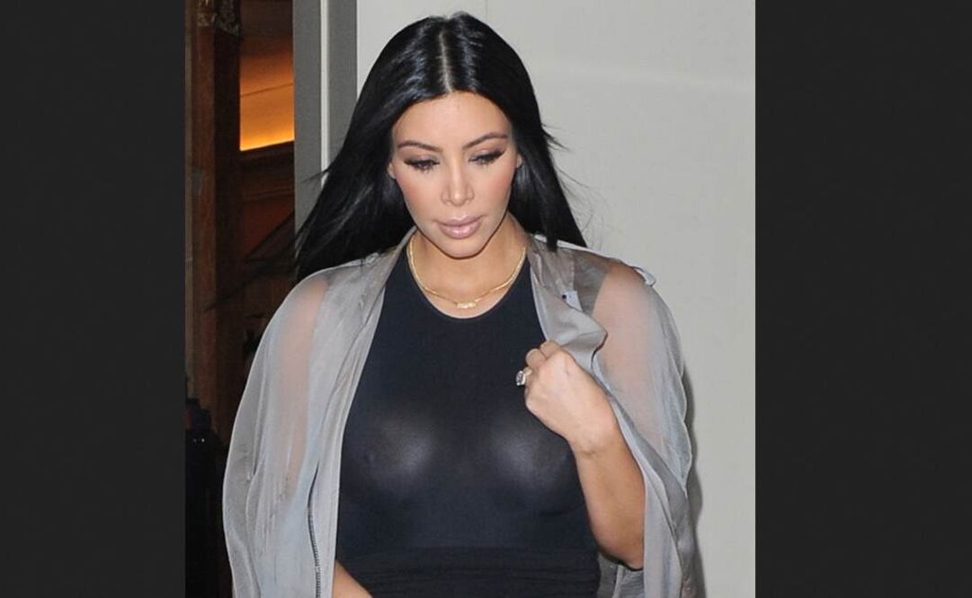 Portó un ajustado vestido negro Foto:hollywoodlife.com