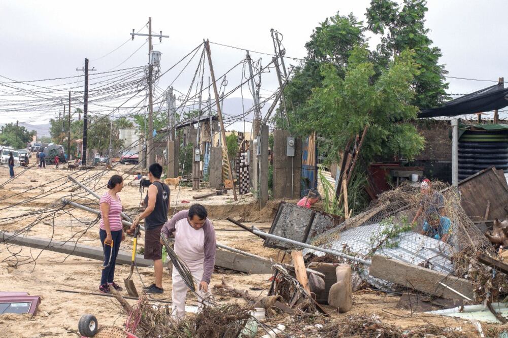 Miles de habitantes quedaron sin suministro de energía eléctrica debido a los fuertes vientos que provocó la tormenta tropical, confirmaron autoridades federales y estatales. (REUTERS)