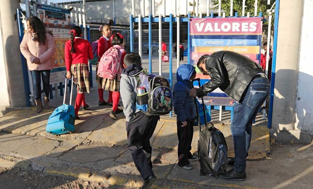 El IMCO mencionó que la pandemia dejó fuera del sistema educativo mexicano a 1.5 millones de estudiantes, lo que ocasionó un rezago educativo equivalente a dos años de escolaridad. Foto: EL UNIVERSAL