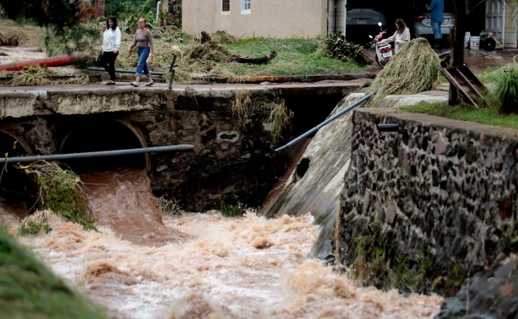 Afectaciones por inundaciones, después del desbordamiento del arroyo Zapotlanejo en Jalisco. Foto: AFP
