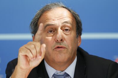 Michel Platini niega las acusaciones en su contra