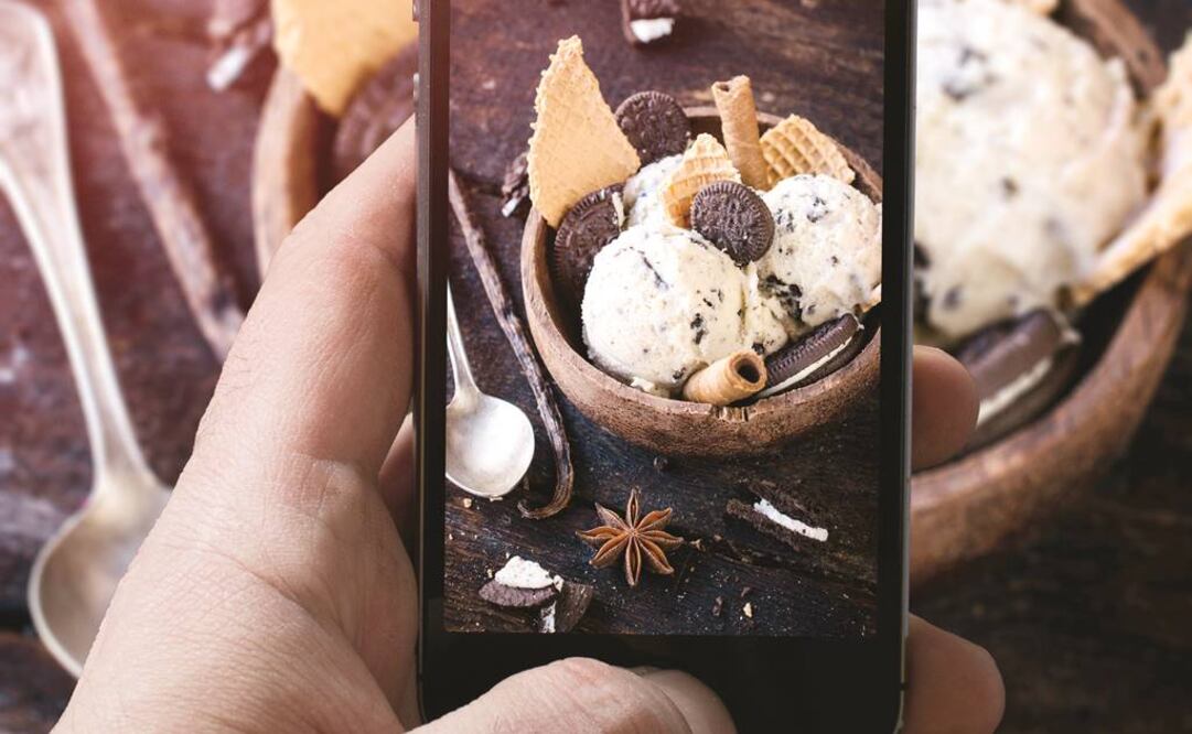 La cámara del dispositivo móvil es la herramienta foodie indispensable. ISTOCK