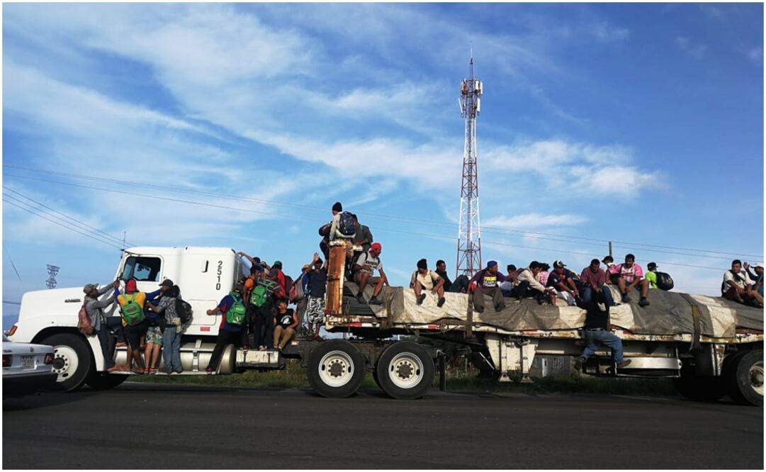 Los migrantes recorrieron por tercer día en territorio oaxaqueño (Foto: Roselia Chaca)