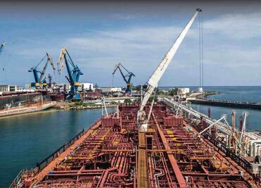 Caen 30% los envíos de crudo de Pemex a EU