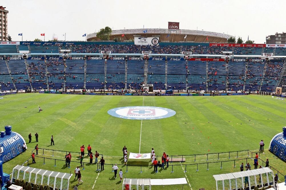 MANUEL VELASQUEZ/JAM MEDIA