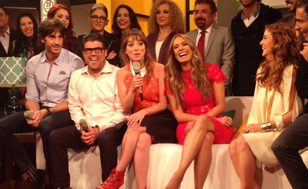 Pedro Prieto, Jorge Van Rankin, Natalia Téllez, Galilea Montijo, Andrea Legarreta y el resto del elenco del programa. (FOTO de Twitter: @Programa_Hoy)