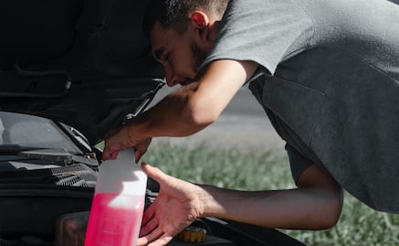 Anticongelante rosa o verde… ¿Cuál le conviene a mi auto?