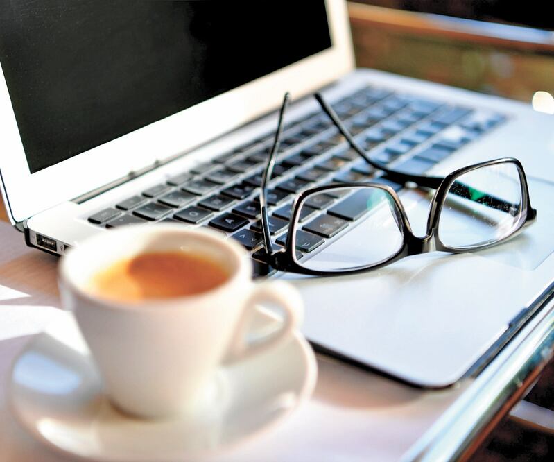 Las redes de telecomunicaciones han probado su importancia ante el confinamiento por el coronavirus, detalla The CIU. Foto: BARBARA GINDL. AFP