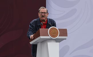 23% de autores publicados por el FCE de Taibo II son mujeres