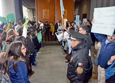 Avalan penalizar la interrupción del embarazo
