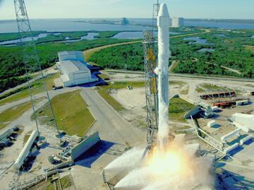 NASA lanzará cápsula de carga de SpaceX a la EEI a finales de agosto