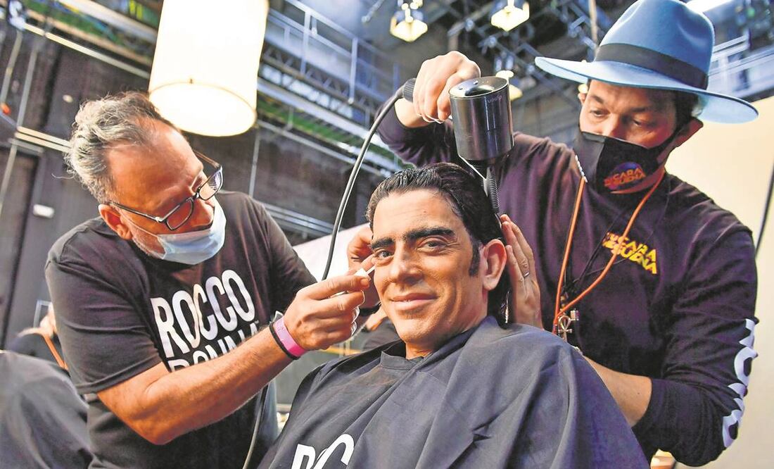 El sonorense dice que ahora aprecia más el trabajo que se realiza para lograr una imitación. Foto: TELEVISAUNIVISION