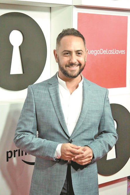 El actor da vida a un personaje de la costa, desparpajado. CLASOS 