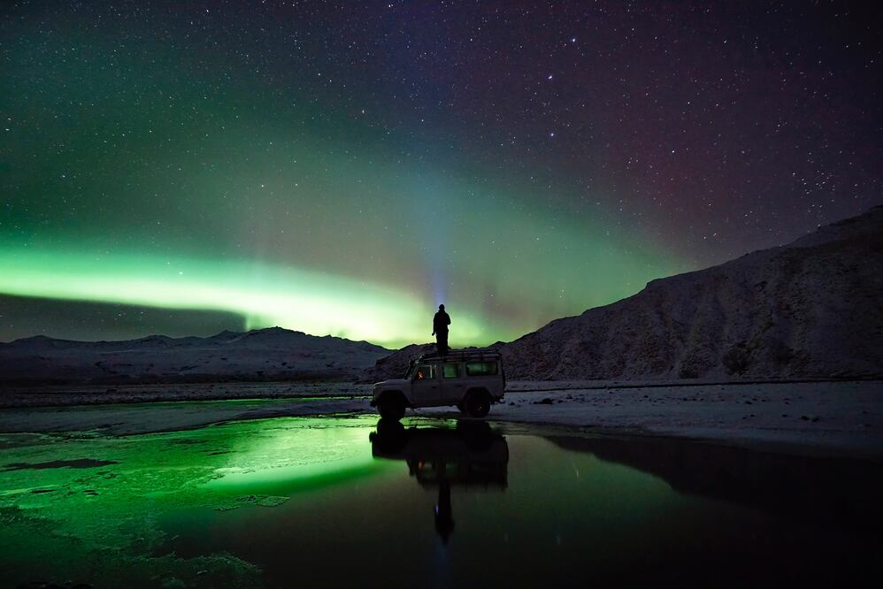 Los antiguos finlandeses creían que la auroras eran chispas producidas por las colas de zorros míticos que corrían por la tundra. (Foto: Unsplash/Jonatan Pie)