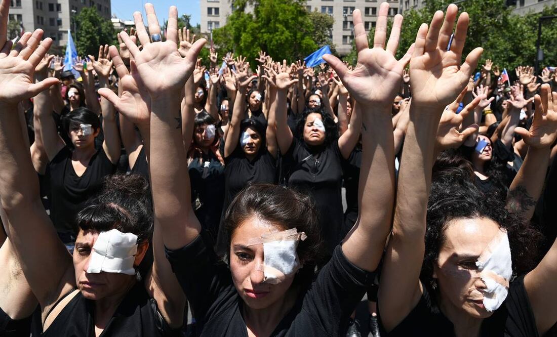 Miles se dieron cita en el centro de Santiago para protestar contra las medidas económicas del gobierno chileno (Fotos: AFP)