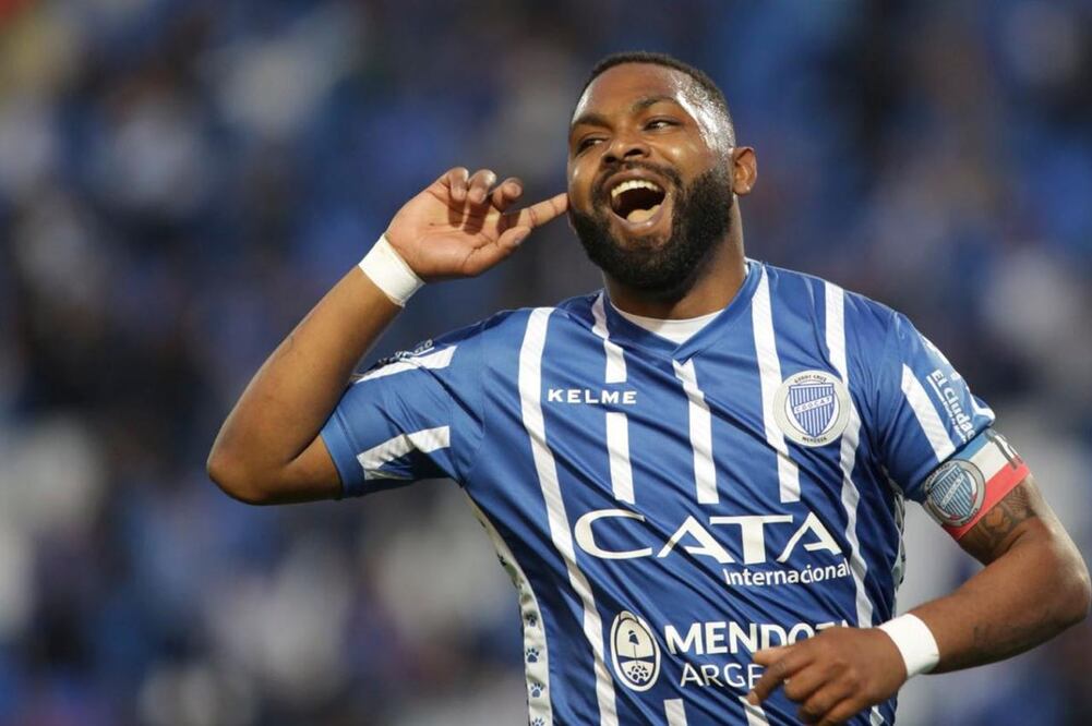 Especial. El goleador uruguayo quedó fuera por indisciplina