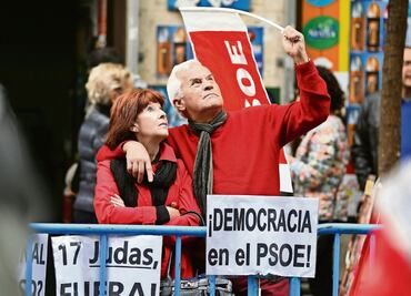 PSOE quita el bloqueo al gobierno de Rajoy