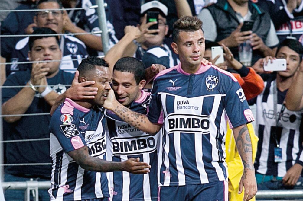 La Pandilla hace ver su suerte a los fronterizos (IMAGO7)