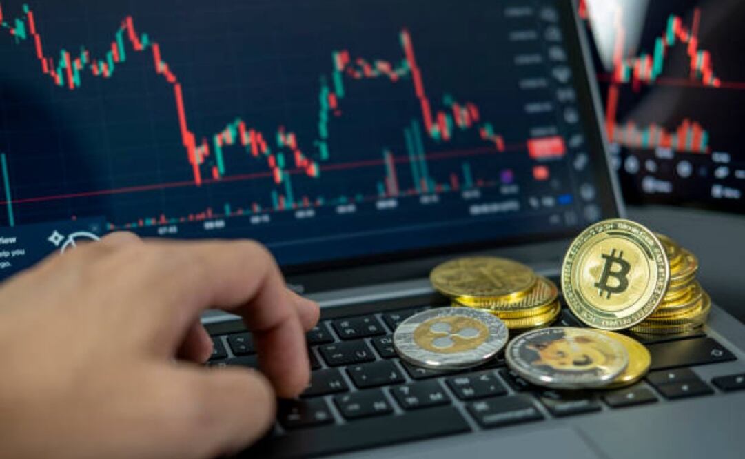 Gracias a las nuevas herramientas tecnológicas y de inteligencia, han logrado golpear a los cárteles en sus finanzas. Foto: iStock