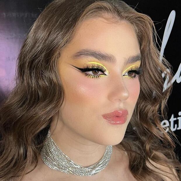 Emily Álvarez. Foto: Instagram @thaliabarajasmakeup