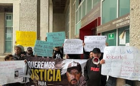 Familiares exigen justicia por homicidio de guardia de seguridad en bar de Hidalgo; acusado sigue prófugo