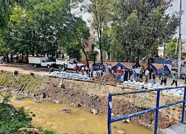 Desalojo preventivo de 300 personas en Chamapa